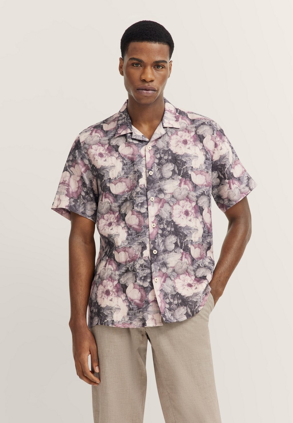 Рубашка FLORAL bugatti, коричневый
Рубашка FLORAL bugatti, коричневый