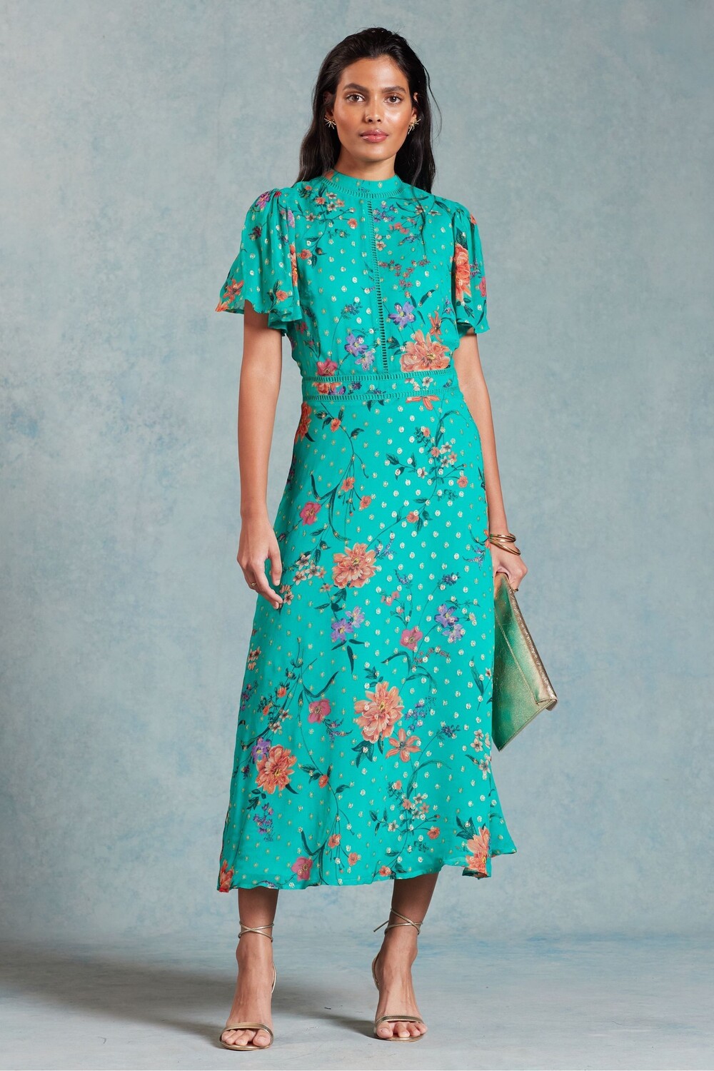 Платье миди металлик с расклешенными рукавами и принтом Love & Roses, зеленый
Платье миди металлик с расклешенными рукавами и принтом Love & Roses, зеленый