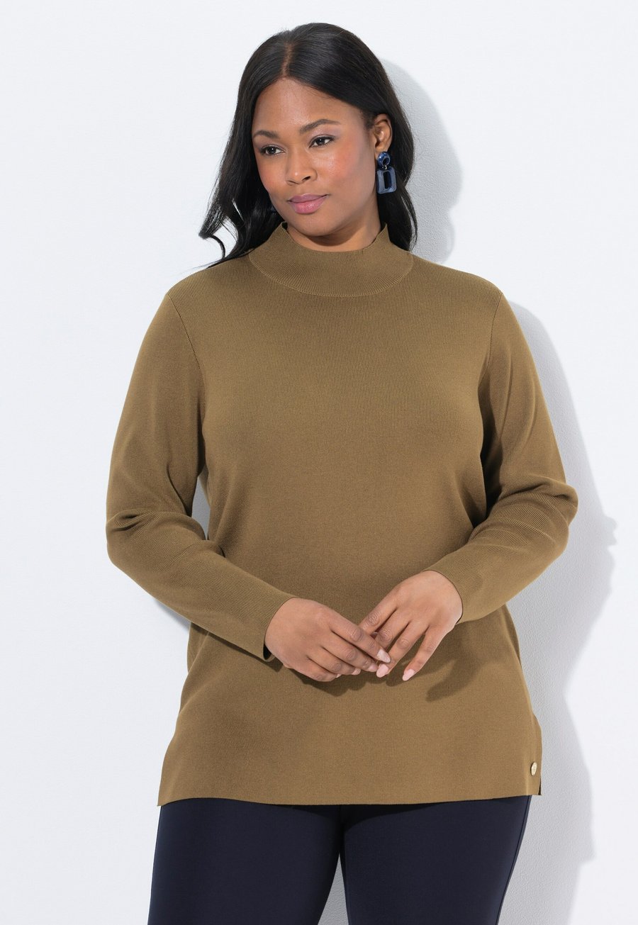Джемпер Ulla Popken TURTLENECK, Olive Green/Olive
Джемпер Ulla Popken TURTLENECK, Olive Green/Olive