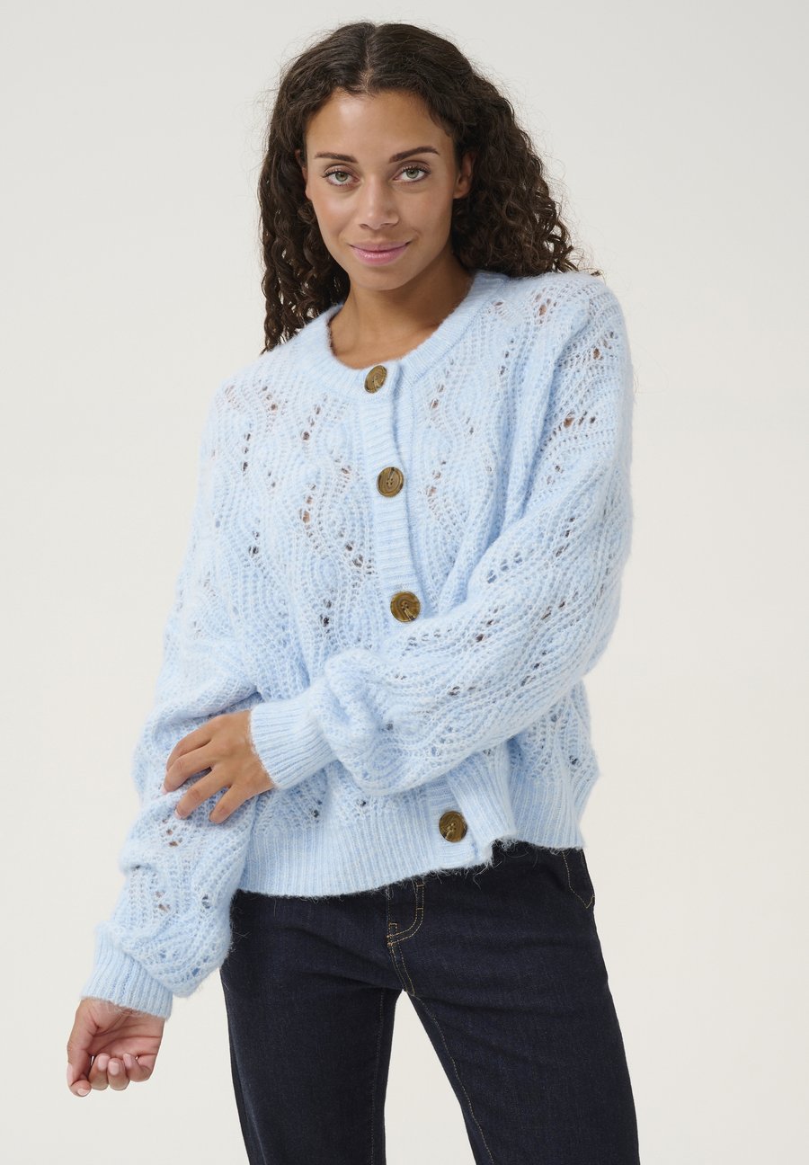 Кардиган Culture KIMMY, Cashmere Blue Melange/Mottled Blue
Кардиган Culture KIMMY, Cashmere Blue Melange/Mottled Blue