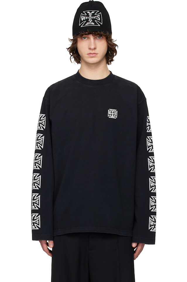 Футболка с длинными рукавами и перекрестными лямками в байкерском стиле Vetements, черный
Футболка с длинными рукавами и перекрестными лямками в байкерском стиле Vetements, черный