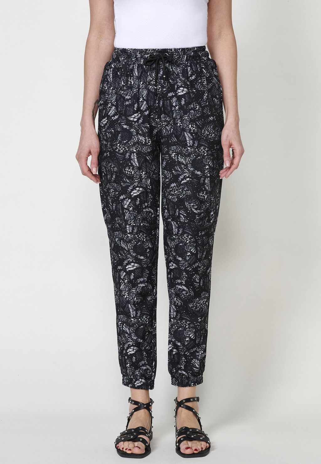 Спортивные штаны Koroshi, серый
Спортивные штаны Koroshi, серый