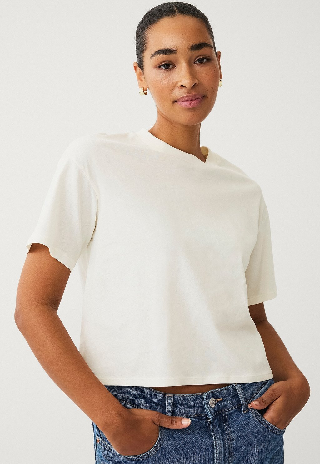 Базовая футболка Ellos Collection, белый
Базовая футболка Ellos Collection, белый