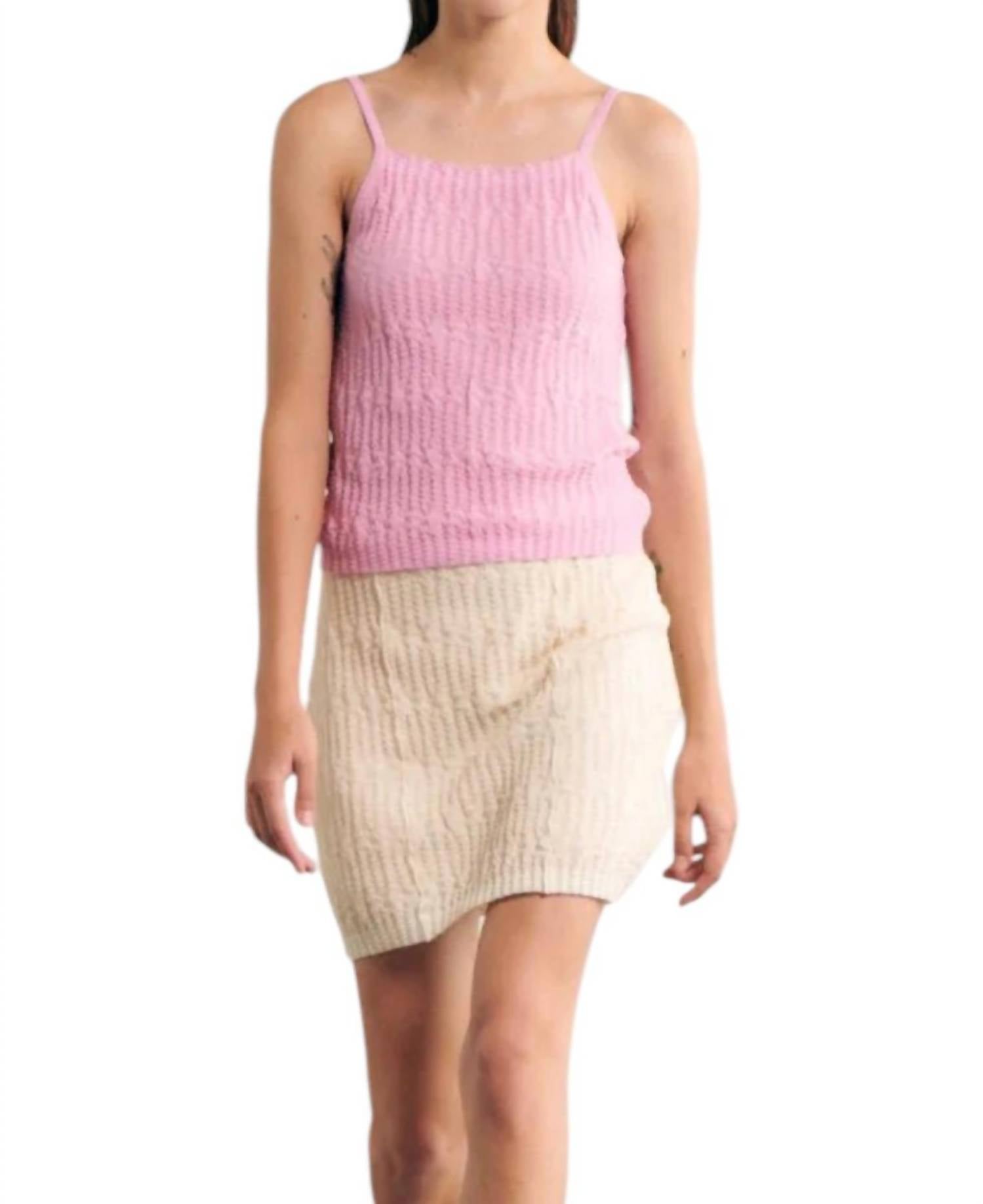 Текстурированная трикотажная майка розового цвета SITA MURT
Текстурированная трикотажная майка розового цвета SITA MURT