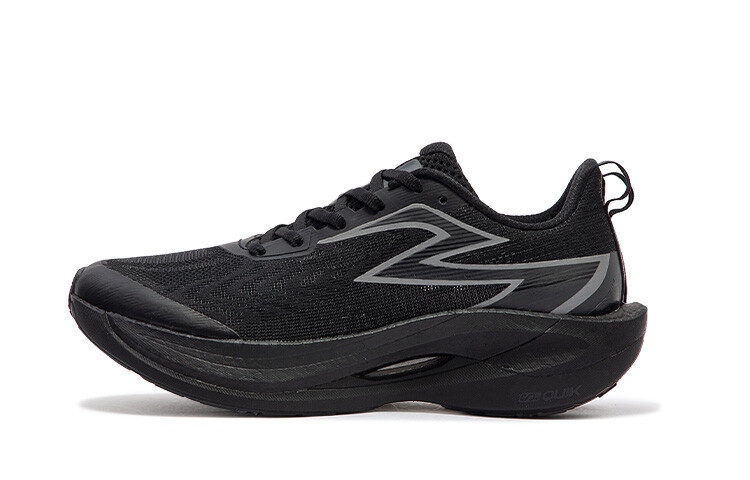 Кроссовки Fly 2ET унисекс с низким верхом Obsidian Black 361°
Кроссовки Fly 2ET унисекс с низким верхом Obsidian Black 361°