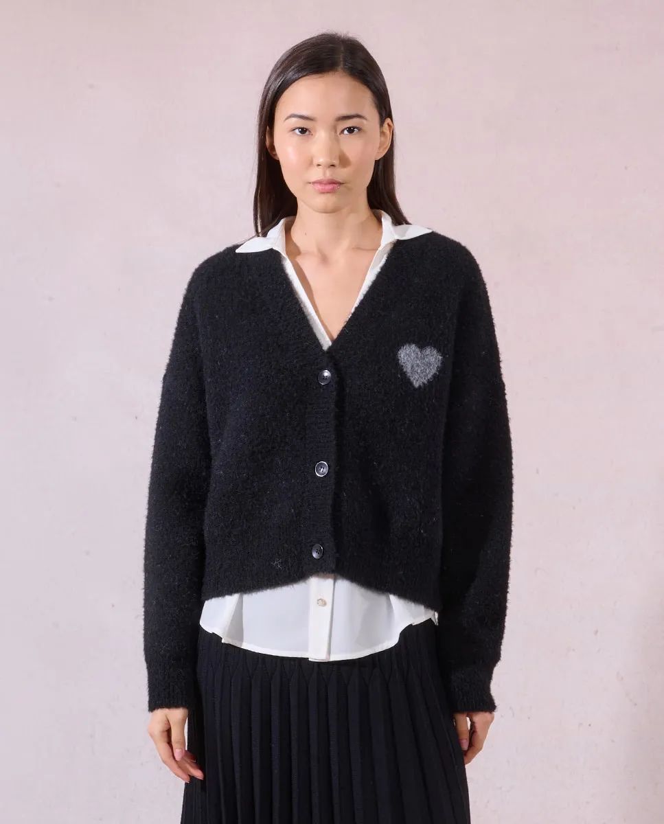 Женский кардиган с длинным рукавом с деталями в виде сердца Molly Bracken, черный
Женский кардиган с длинным рукавом с деталями в виде сердца Molly Bracken, черный