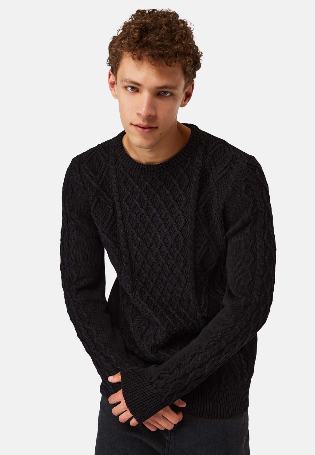 Джемпер CABLE Honesty Rules, черный
Джемпер CABLE Honesty Rules, черный