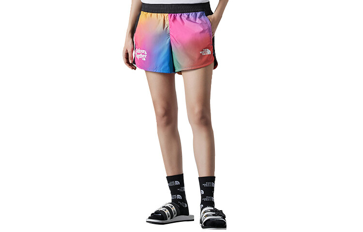 Спортивные шорты серии UE женские многоцветные The North Face
Спортивные шорты серии UE женские многоцветные The North Face