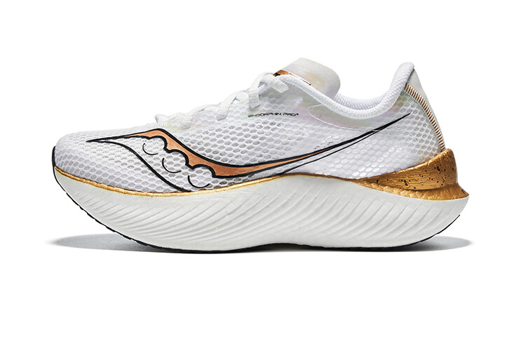 Кроссовки saucony Women's Endorphin Pro 3 'White Gold', белый
Кроссовки saucony Women's Endorphin Pro 3 'White Gold', белый