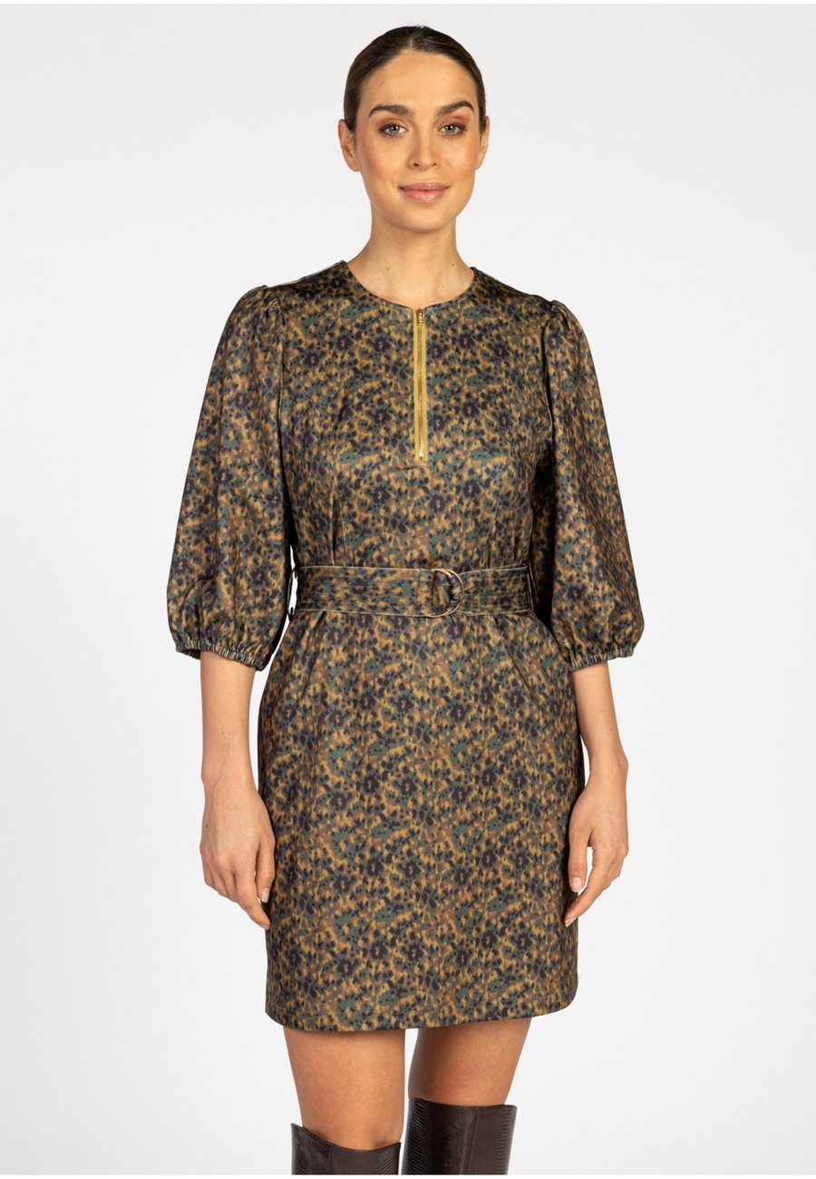 Платье Aaiko SEMIRA PRINT, French Olive/Green
Платье Aaiko SEMIRA PRINT, French Olive/Green