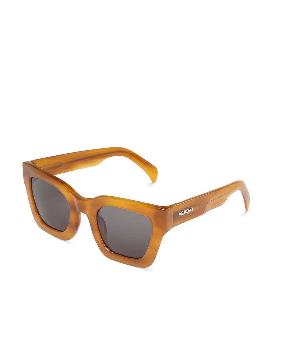 Женские солнцезащитные очки Mr Boho в коричневой ацетатной оправе
Женские солнцезащитные очки Mr Boho в коричневой ацетатной оправе