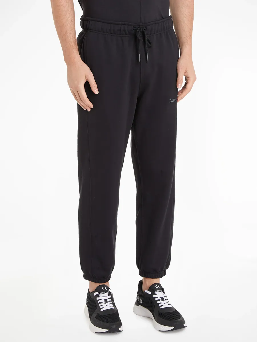 Спортивные брюки Calvin Klein с логотипом Calvin Klein спереди Calvin Klein Sport, черный
Спортивные брюки Calvin Klein с логотипом Calvin Klein спереди Calvin Klein Sport, черный