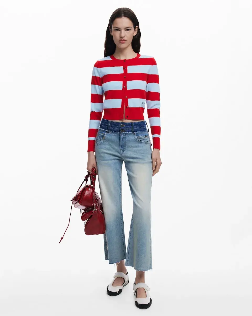 Женские двухцветные джинсы с двойной талией и необработанным краем Desigual, синий
Женские двухцветные джинсы с двойной талией и необработанным краем Desigual, синий