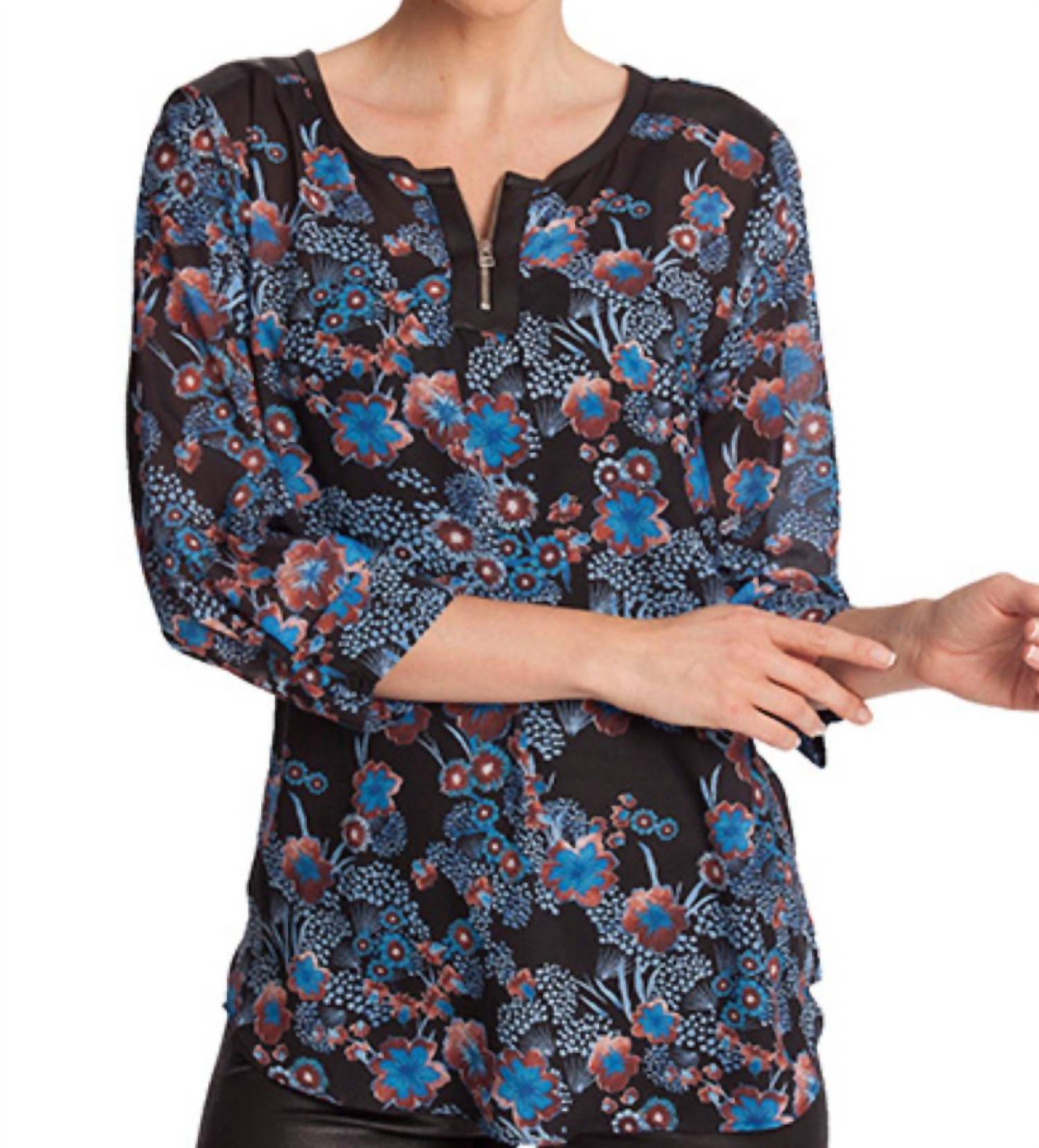 Топ с цветочной отделкой из микрофибры и кожи, цвет черный, многоцветный ANGEL
Топ с цветочной отделкой из микрофибры и кожи, цвет черный, многоцветный ANGEL