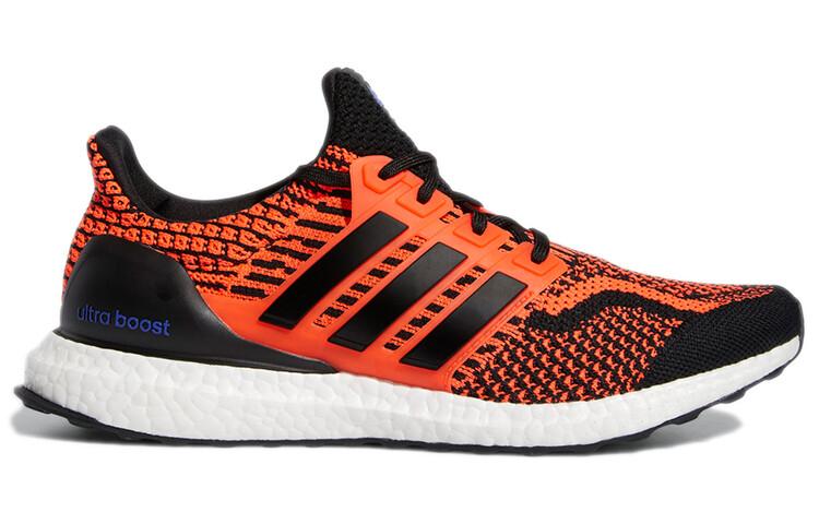 Кроссовки adidas Ultra Boost 5.0 DNA Solar Red Black
Кроссовки adidas Ultra Boost 5.0 DNA Solar Red Black