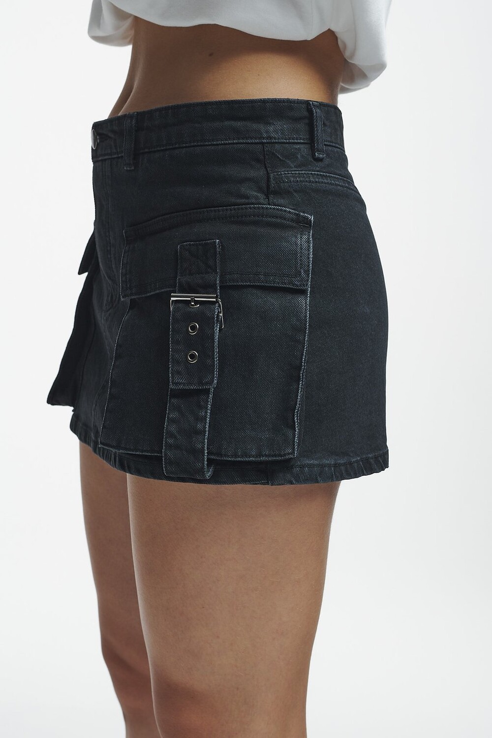 Джинсовые шорты Lumie Skirt 2Y Studios, стираный черный
Джинсовые шорты Lumie Skirt 2Y Studios, стираный черный