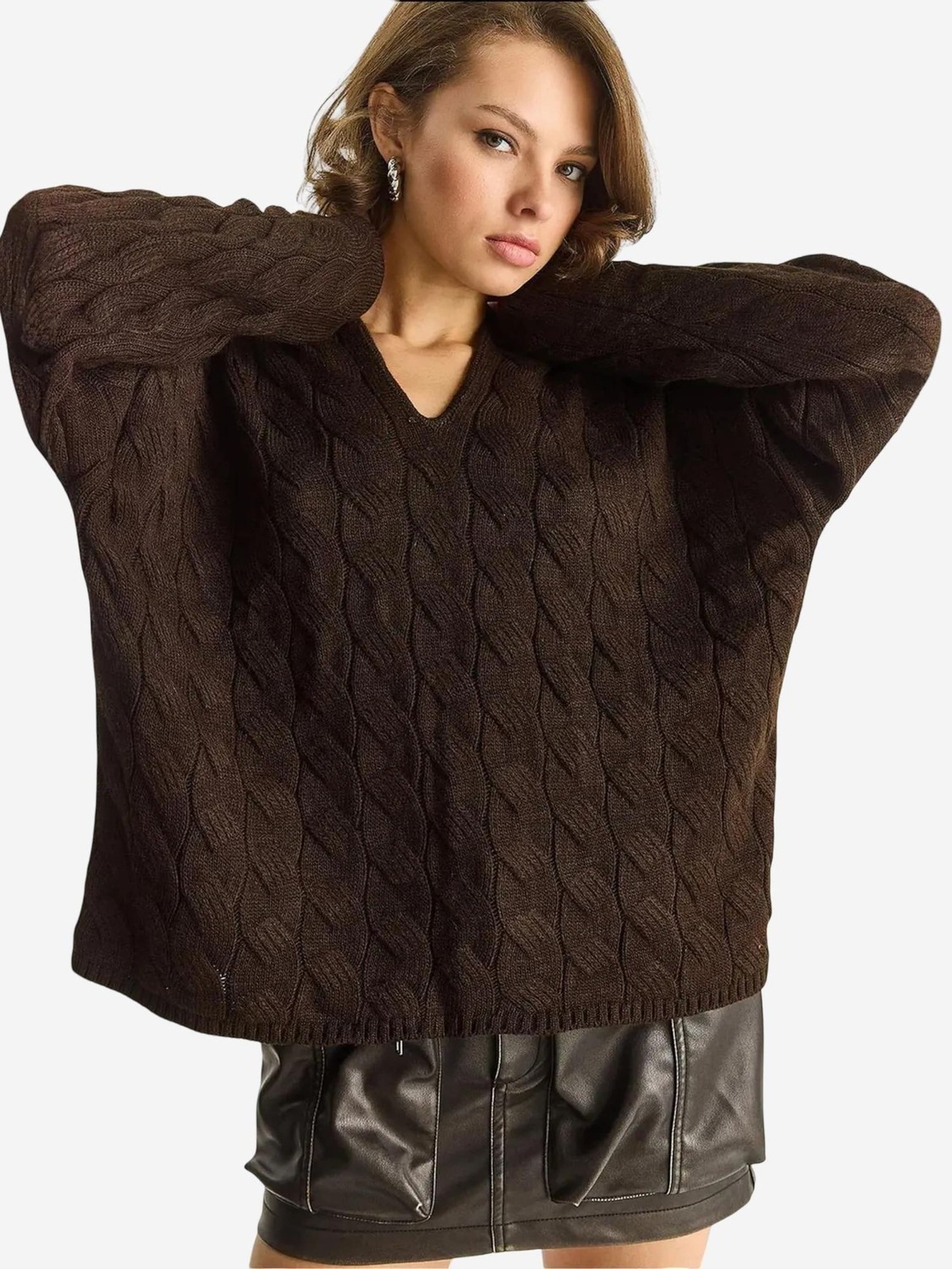 Bianco Lucci Свитер в цвете шоколад
Bianco Lucci Свитер в цвете шоколад