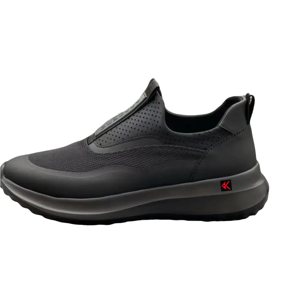 Легкие низкие повседневные туфли для мужчин ZAMST, Black
Легкие низкие повседневные туфли для мужчин ZAMST, Black