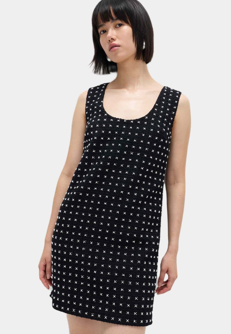 Платье Marks & Spencer EMBELLISHED MINI, Black
Платье Marks & Spencer EMBELLISHED MINI, Black