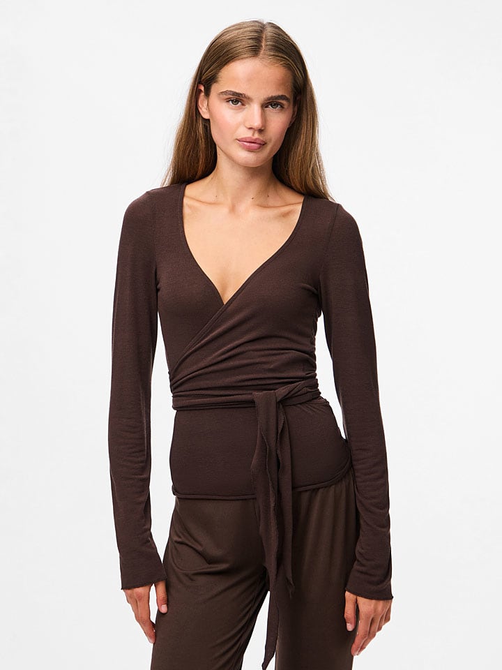 Pieces Футболка с длинными рукавами «Pcroya» темно-коричневого цвета
Pieces Футболка с длинными рукавами «Pcroya» темно-коричневого цвета