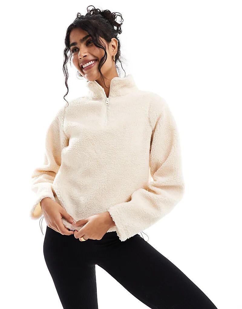 Толстовка из флиса с длинными рукавами и молнией на половину длины Brave Soul кремового цвета
Толстовка из флиса с длинными рукавами и молнией на половину длины Brave Soul кремового цвета