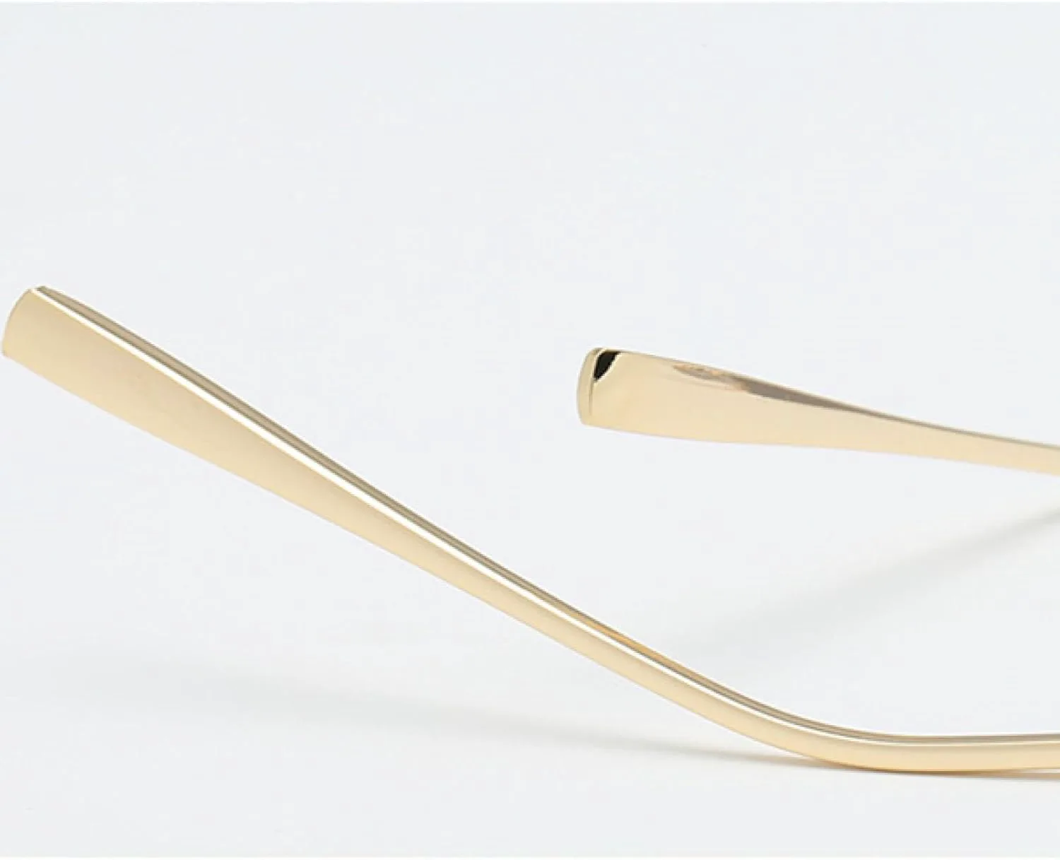 Модные прямоугольные женские солнцезащитные очки из сплава, маленькая оправа, прозрачные, мужские винтажные очки, красные и желтые, UV400 VVTWSSW, C3 Silver-clear
Модные прямоугольные женские солнцезащитные очки из сплава, маленькая оправа, прозрачные, мужские винтажные очки, красные и желтые, UV400 VVTWSSW, C3 Silver-clear