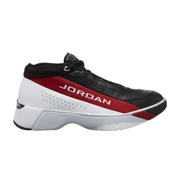 Кроссовки Jordan Team Showcase 'White Gym Red Black', белый
Кроссовки Jordan Team Showcase 'White Gym Red Black', белый