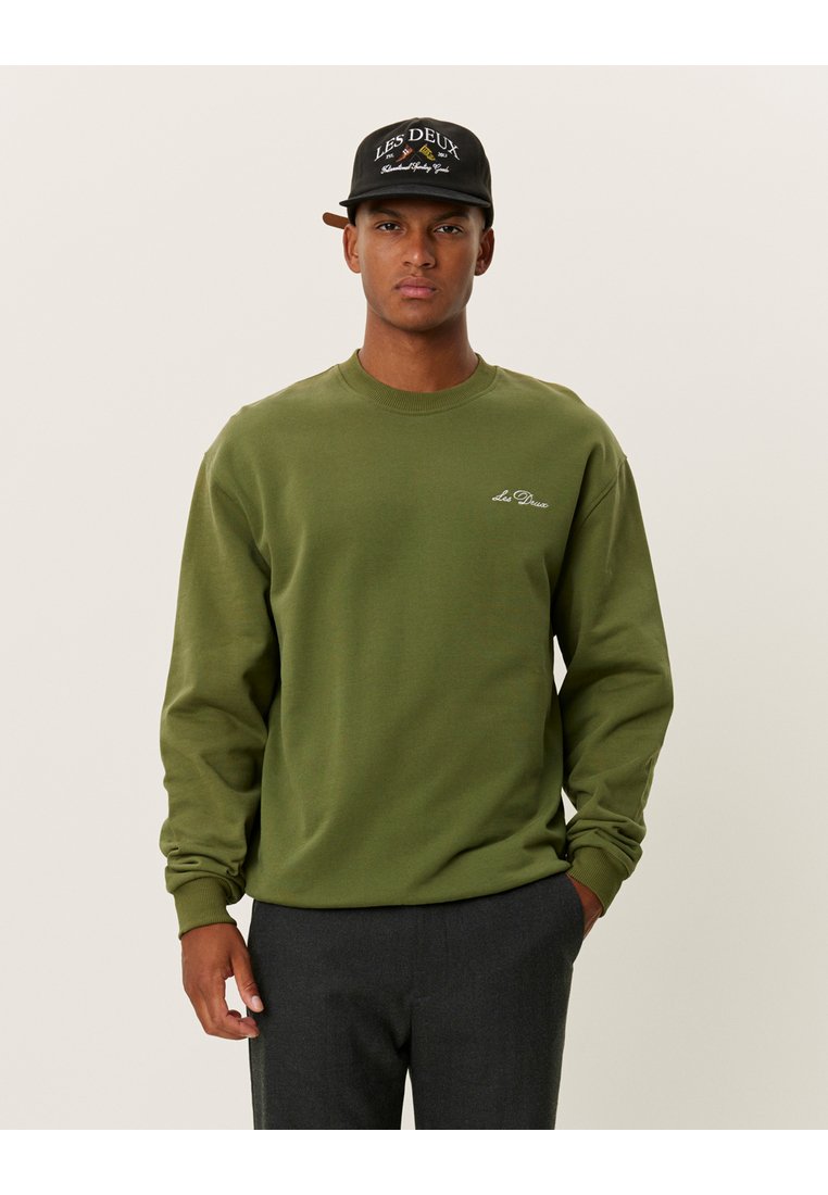 Толстовка CREW Les Deux, зеленый
Толстовка CREW Les Deux, зеленый