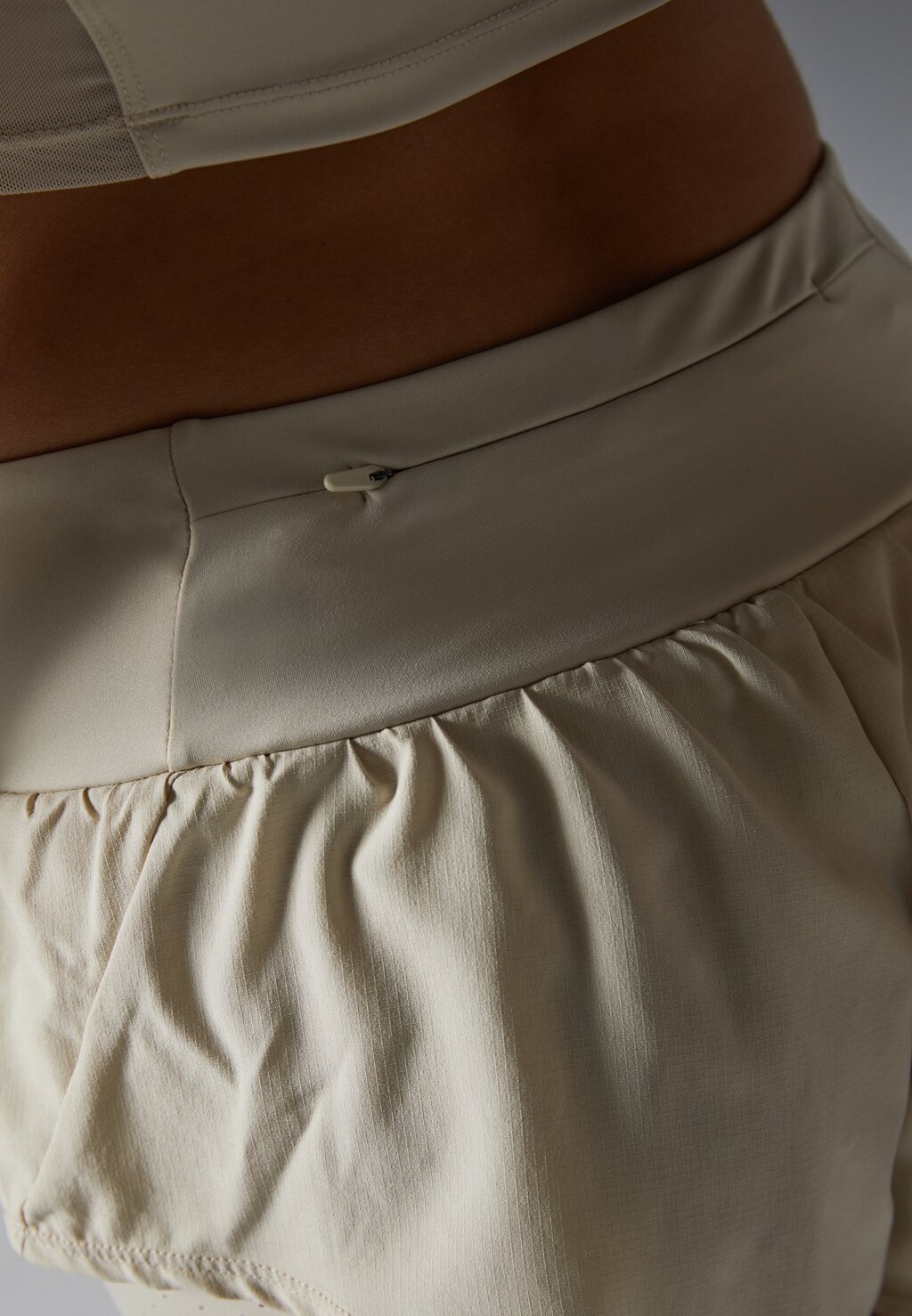 Спортивные шорты Even&Odd, кремовый
Спортивные шорты Even&Odd, кремовый