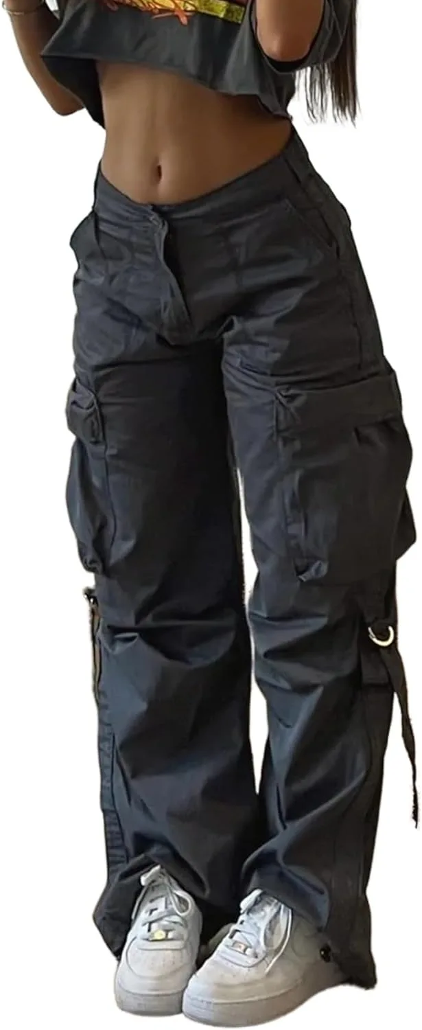 Женские парашютные карго штаны baggy straight wide leg с множеством карманов
Женские парашютные карго штаны baggy straight wide leg с множеством карманов
