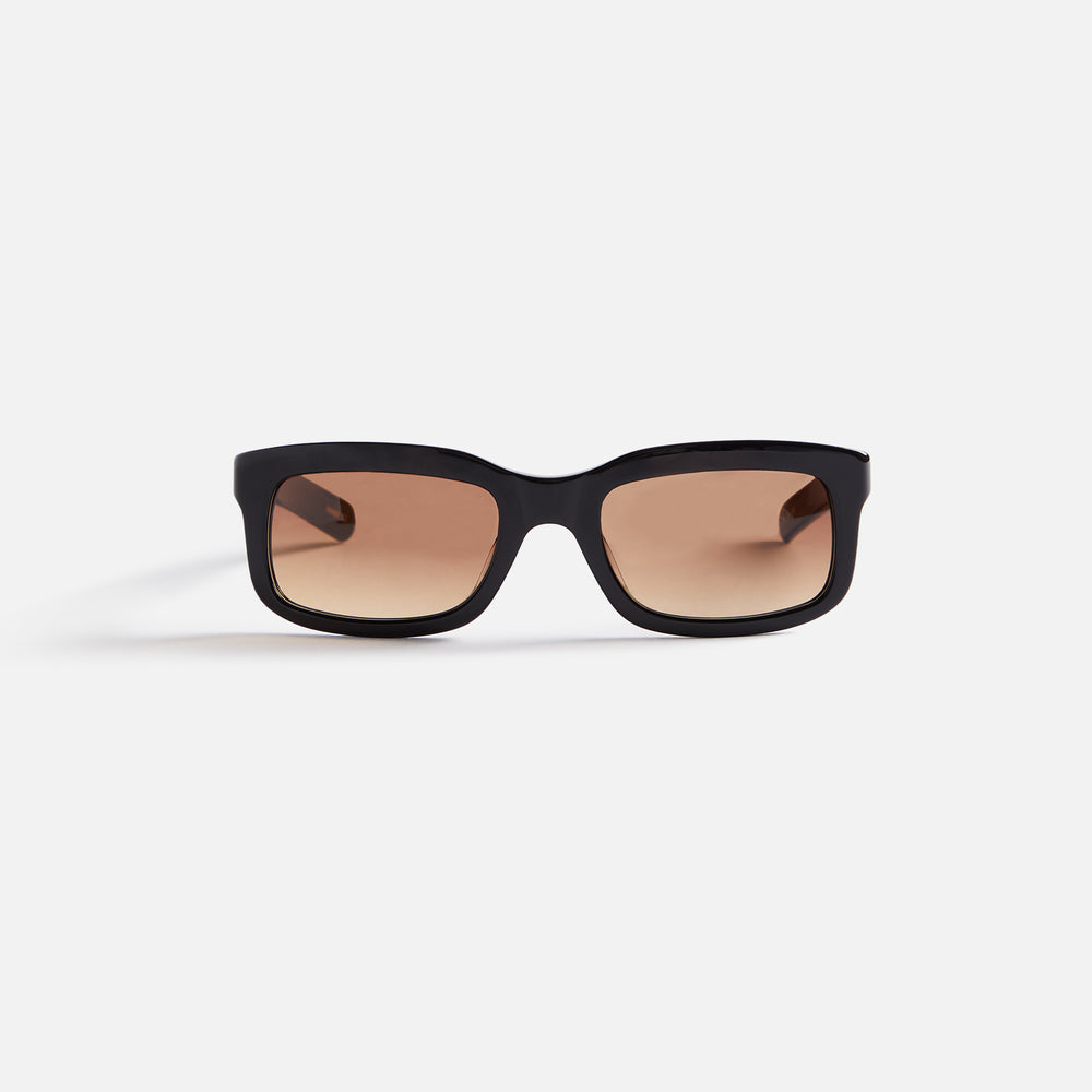 Солнцезащитные очки Flatlist Palmer Sunglasses, цвет Solid Black/Brown Gradient Lens
Солнцезащитные очки Flatlist Palmer Sunglasses, цвет Solid Black/Brown Gradient Lens