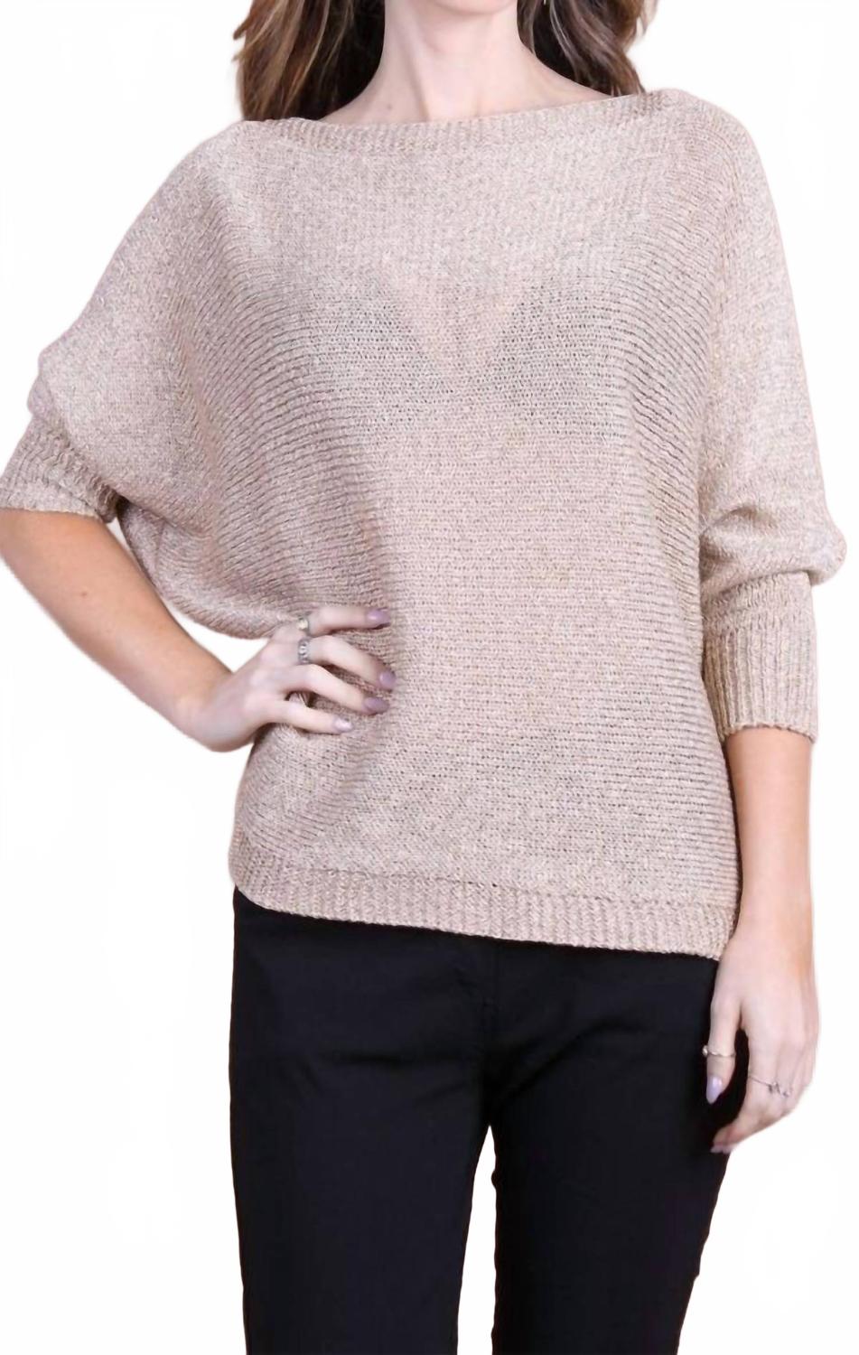 Свитер Serata Batwing в золоте Gigi Moda, золотой
Свитер Serata Batwing в золоте Gigi Moda, золотой