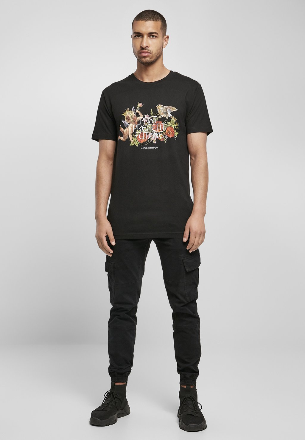 Футболка с принтом Mister Tee, черный 
Футболка с принтом Mister Tee, черный