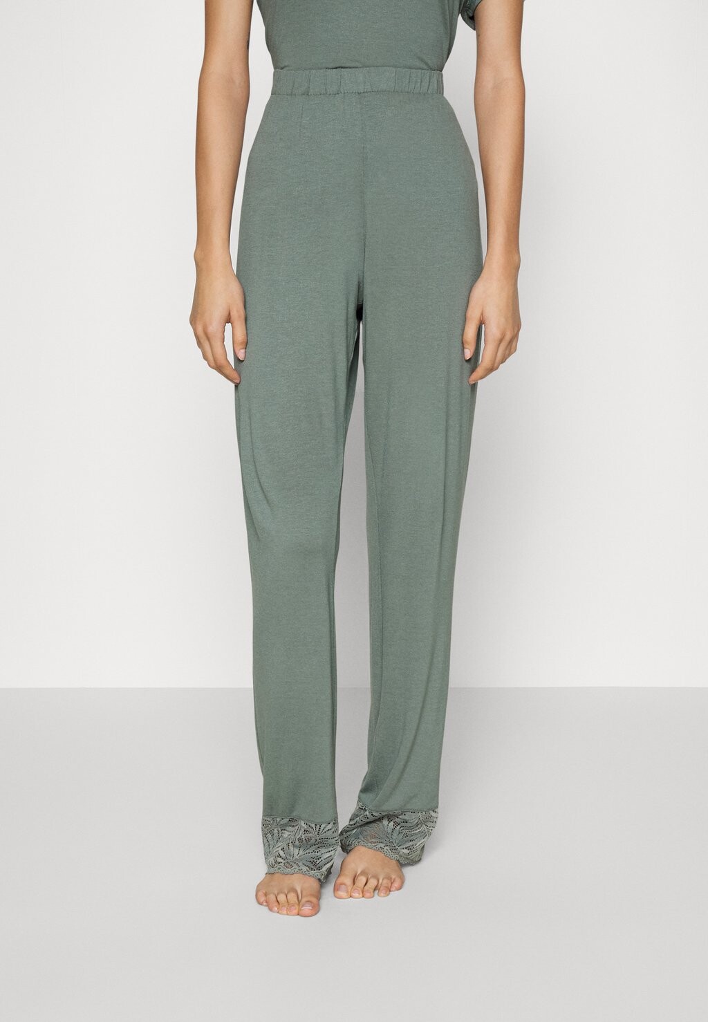 Брюки для сна HOSE WEIT LASCANA, темно-зеленый
Брюки для сна HOSE WEIT LASCANA, темно-зеленый