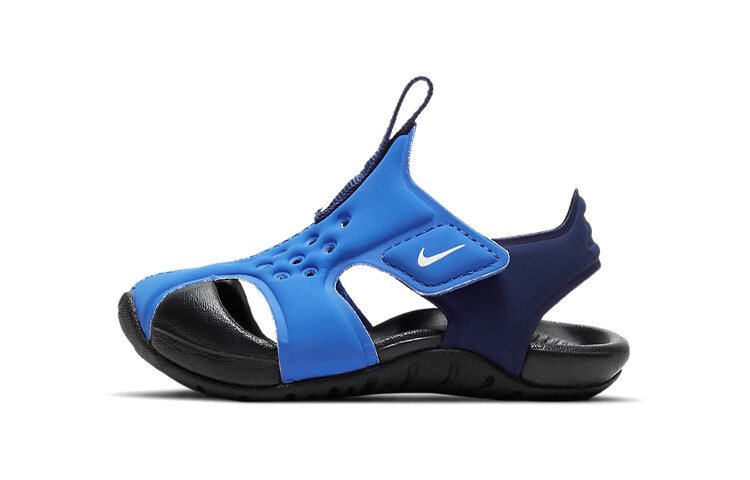 Кроссовки для малышей Nike Sunray Protect 2 TD
Кроссовки для малышей Nike Sunray Protect 2 TD