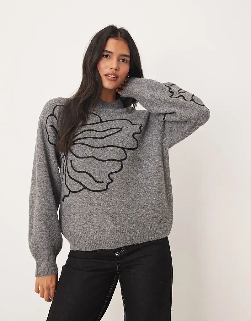 Джемпер JDY с цветочным узором темно-серого цвета
Джемпер JDY с цветочным узором темно-серого цвета