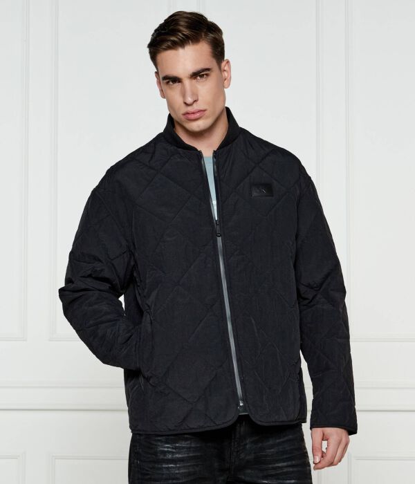 Куртка мужская Calvin Klein Jeans на молнии, черный
Куртка мужская Calvin Klein Jeans на молнии, черный