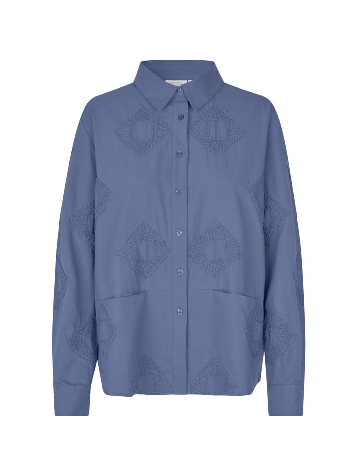 Рубашка Maianne в цвете бижу синего цвета MASAI
Рубашка Maianne в цвете бижу синего цвета MASAI