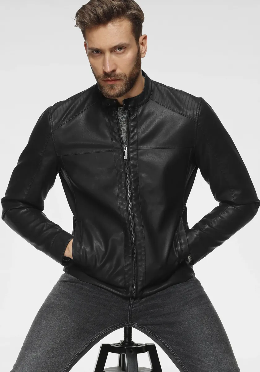 Байкерская куртка ONLY & SONS "ONSMIKE PU RACER JACKET OTW VD NOOS", черный
Байкерская куртка ONLY & SONS "ONSMIKE PU RACER JACKET OTW VD NOOS", черный