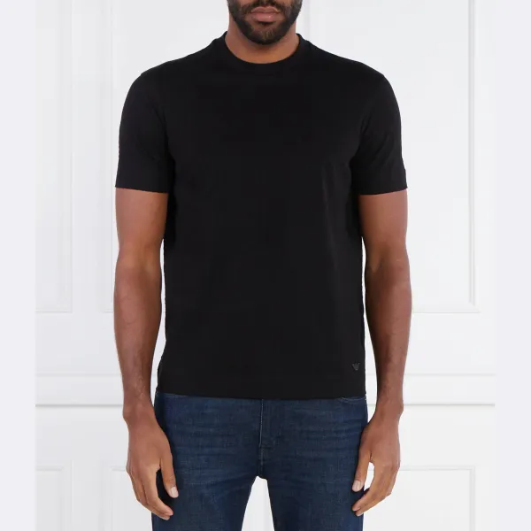 Футболка стандартного кроя Emporio Armani, черный
Футболка стандартного кроя Emporio Armani, черный