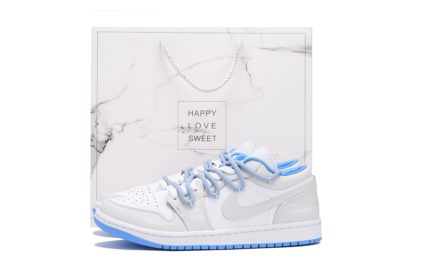 Баскетбольные кроссовки Air 1 Vintage женские с низким верхом, белый/синий Jordan
Баскетбольные кроссовки Air 1 Vintage женские с низким верхом, белый/синий Jordan