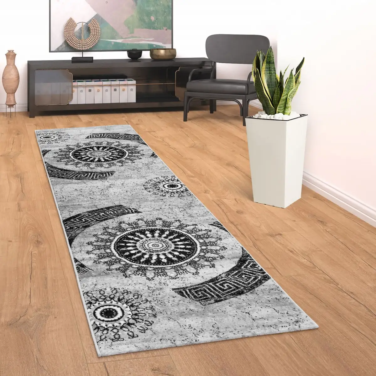 Paco Home дорожка "Tibesti 447", прямоугольная ковровая дорожка с коротким ворсом, тканая, орнамент в нежных тонах 80х300 см, серый
Paco Home дорожка "Tibesti 447", прямоугольная ковровая дорожка с коротким ворсом, тканая, орнамент в нежных тонах 80х300 см, серый