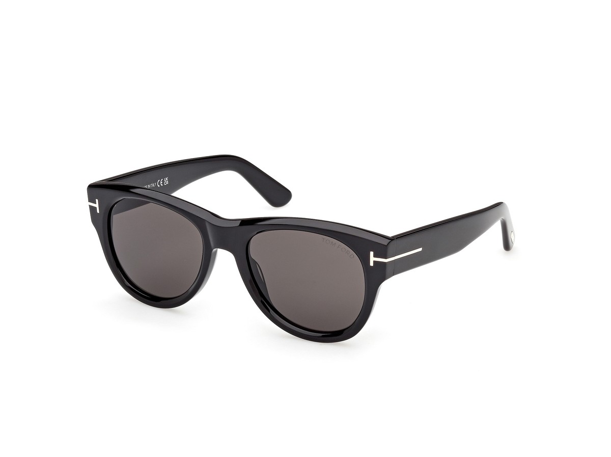 Мужские солнцезащитные очки FT1305 TOM FORD
Мужские солнцезащитные очки FT1305 TOM FORD