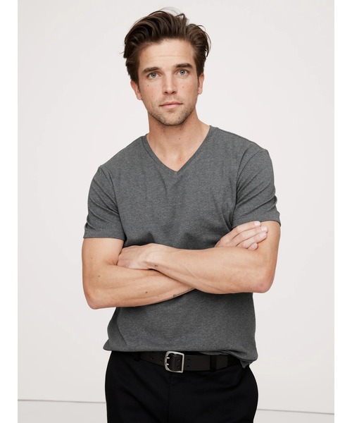 Футболка с коротким рукавом, V-образным вырезом, из коллекции Luxury-Touch BANANA REPUBLIC, угольно-серый
Футболка с коротким рукавом, V-образным вырезом, из коллекции Luxury-Touch BANANA REPUBLIC, угольно-серый