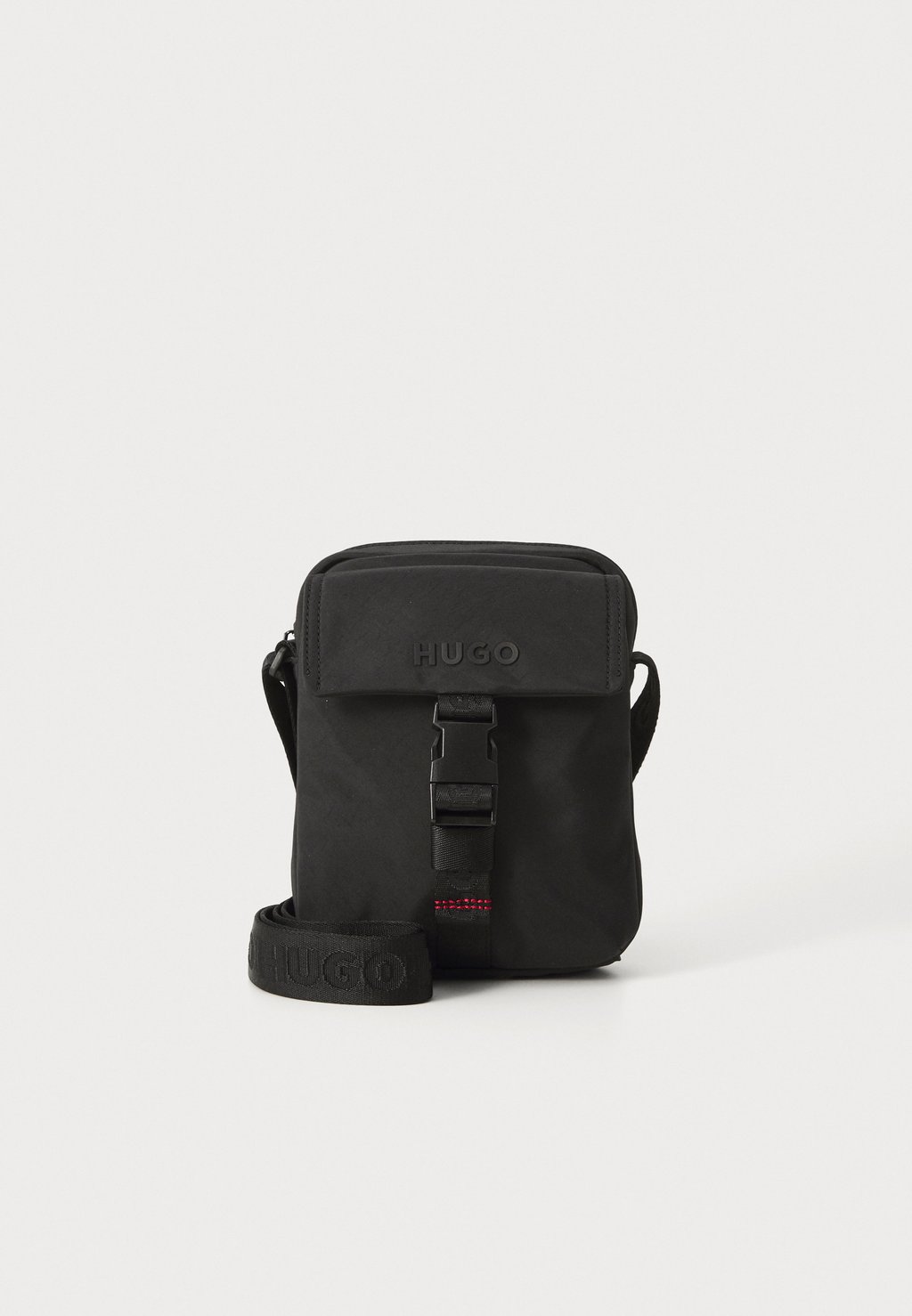 Сумка через плечо MARSEL ZIP HUGO, черный
Сумка через плечо MARSEL ZIP HUGO, черный