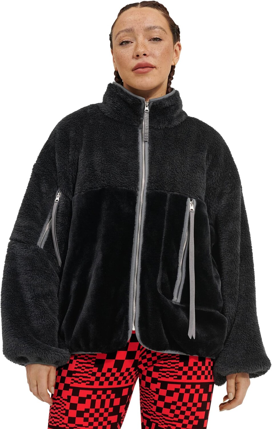 Куртка UGG Marlene Sherpa II, черный
Куртка UGG Marlene Sherpa II, черный