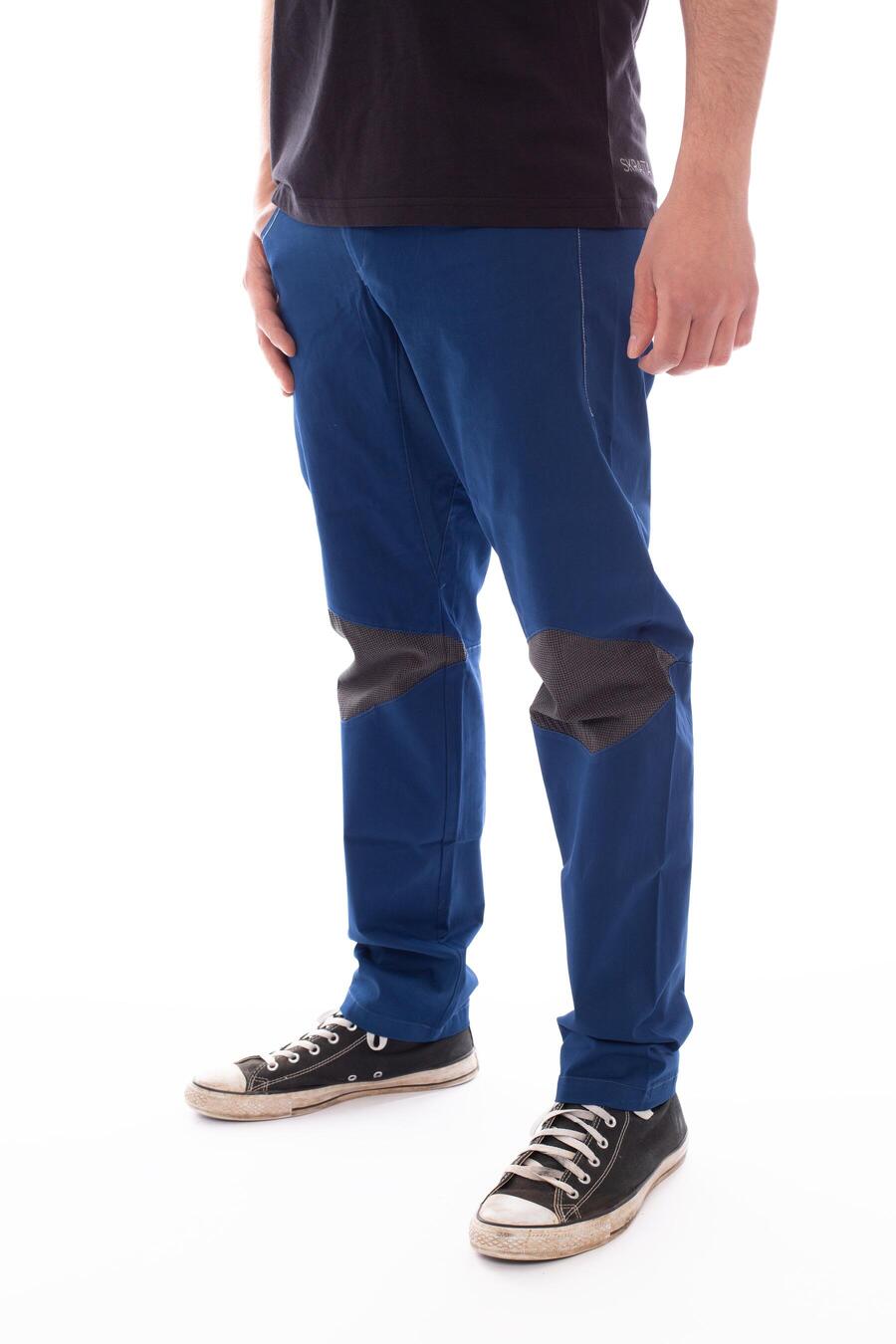 Брюки для отдыха и походов SKRATTA Lyan мужские
Брюки для отдыха и походов SKRATTA Lyan мужские