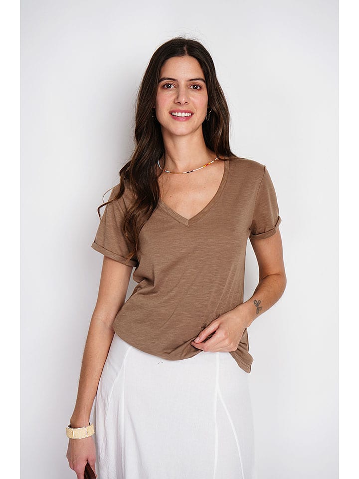 Футболка William de Faye, светло-коричневый
Футболка William de Faye, светло-коричневый