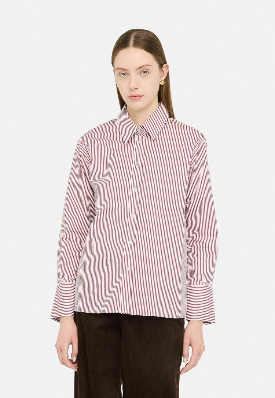 Блуза LIU JO Button-down blouse, Pink
Блуза LIU JO Button-down blouse, Pink