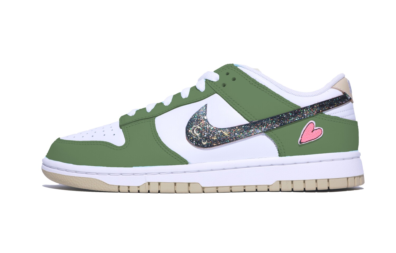 Кроссовки Nike Dunk Skateboarding Shoes Men Low-top White/Green/Black, белый/зеленый/черный
Кроссовки Nike Dunk Skateboarding Shoes Men Low-top White/Green/Black, белый/зеленый/черный